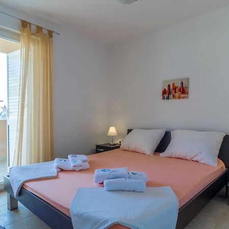 Apartments Domuzin Biograd Na Moru Εξωτερικό φωτογραφία