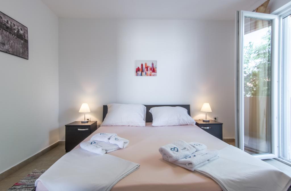 Apartments Domuzin Biograd Na Moru Εξωτερικό φωτογραφία